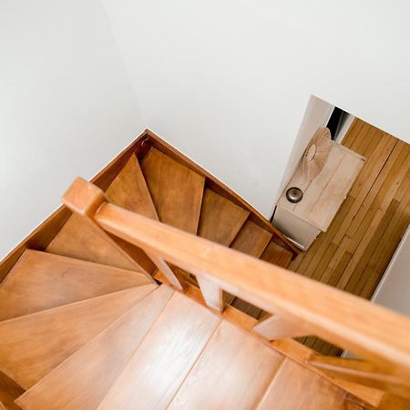 Logement Entier Ou A Partager Dans Maison Familiale A Rueil Malmaison, Proche De Paris La Defense Kültér fotó